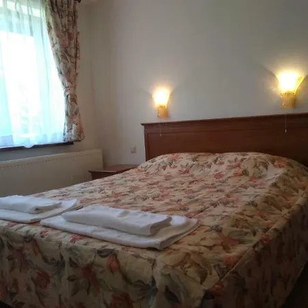 цветелина, комплекс александриa Villa Dobrinishte