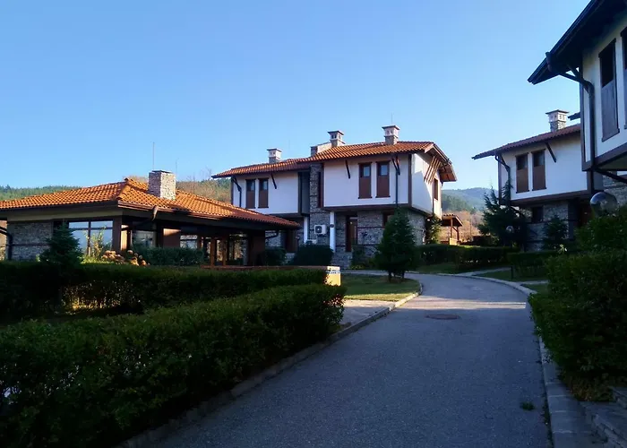 Вилла цветелина, комплекс александриa